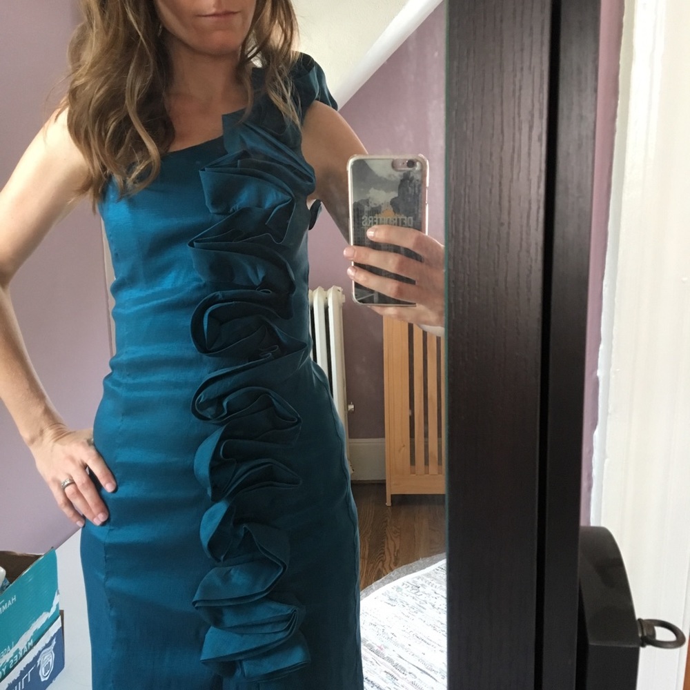 One shoulder mini Cocktail dress ๐ - Picture 4 of 4